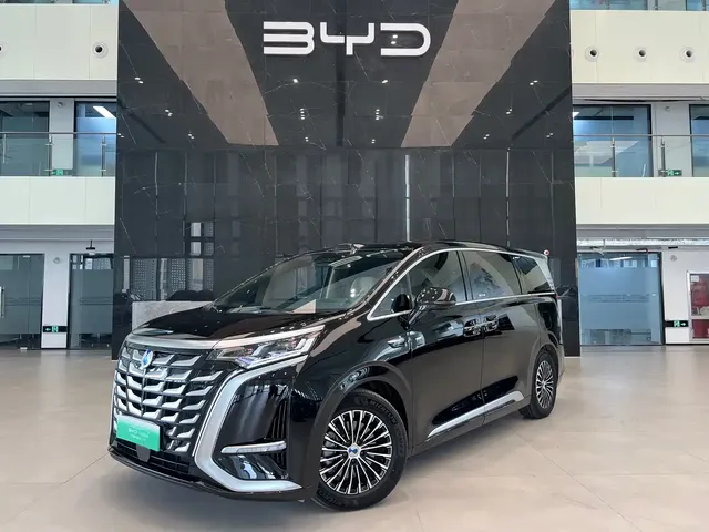 Denza D9 2025 Model DM-i Smart Drive Edition 1020 AWD Flagship