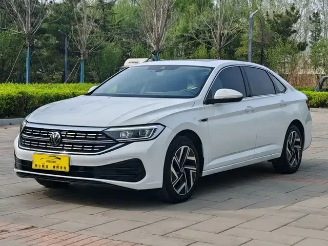 Volkswagen Sagitar 2023 300TSI DSG Surpassing Edition
