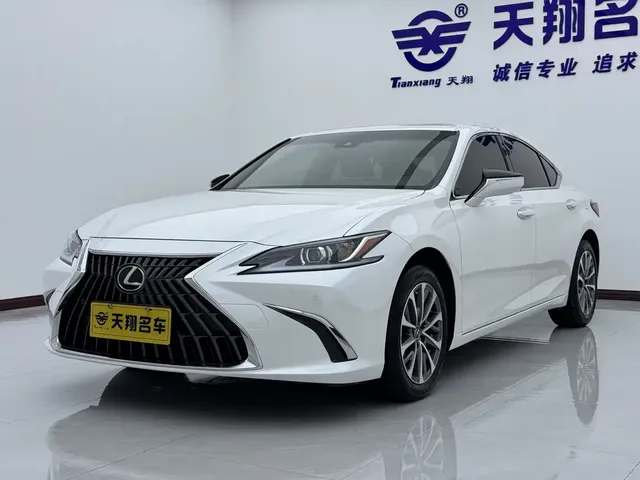 Lexus ES 2023 200 Excellence Edition