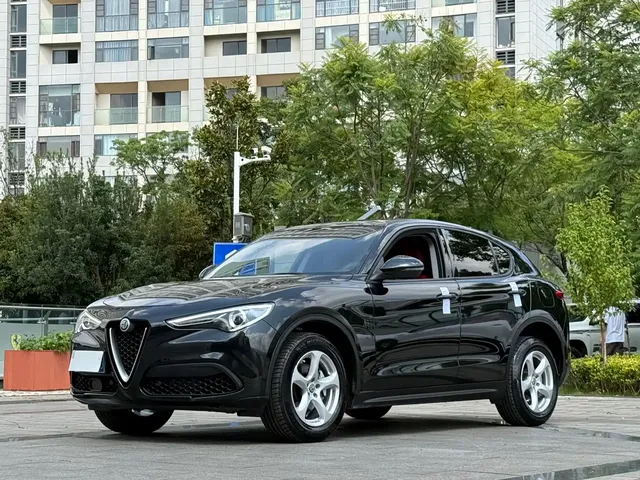 Alfa Romeo Stelvio 2017 2.0T 200HP Luxury Edition