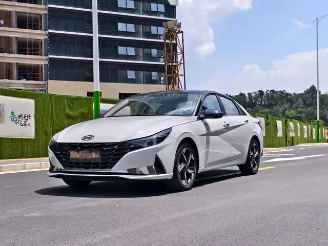 Hyundai Elantra 2021 1.5L CVT GLX Elite Edition