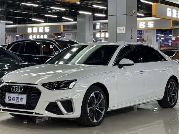 Audi A4L 2022 40 TFSI Fashion Dynamic