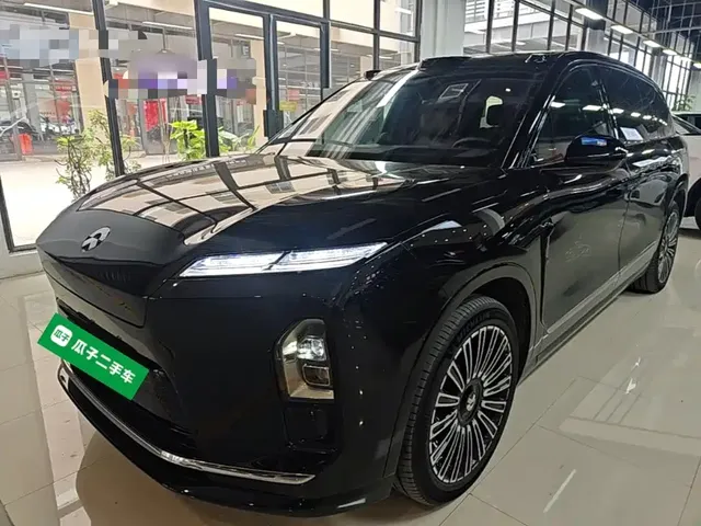 NIO ES8 2025 Model 6-Seat Executive Luxury Edition