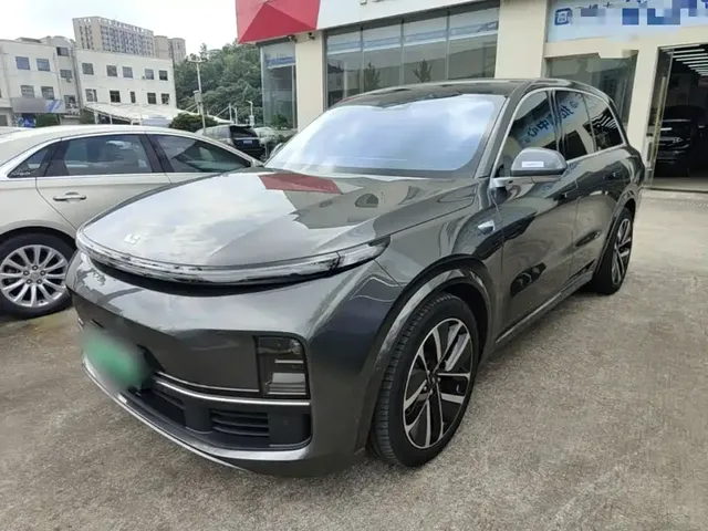Li Auto Li L8 2023 Pro