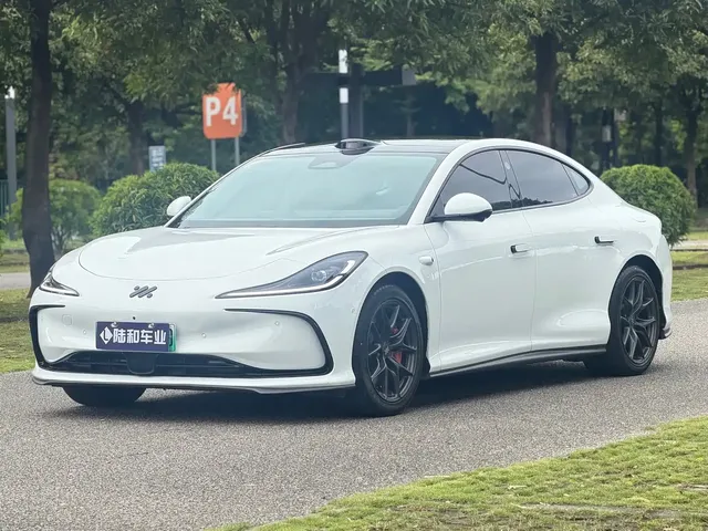 IM Motors IM L6 2024 Max Standard Edition