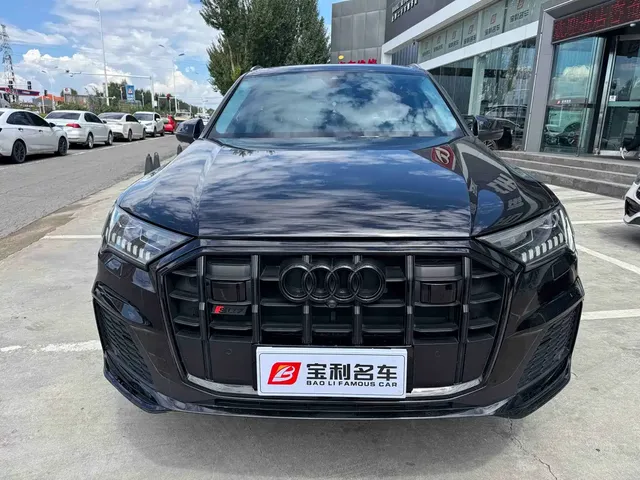 Audi Q7 2021 45 TFSI quattro S line Sport
