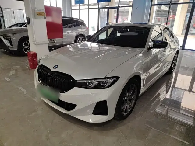 BMW i3 2024 eDrive 35 L