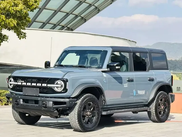 Ford Bronco 2024 2.3T Black Diamond