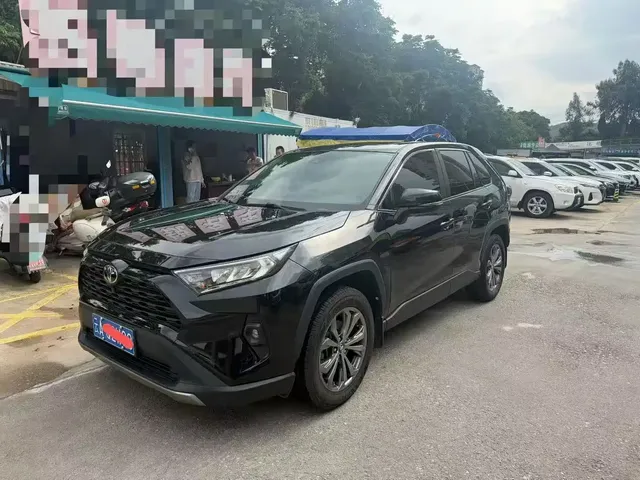 Toyota RAV4 Rongfang 2023 2.0L CVT 2WD Fashion Edition