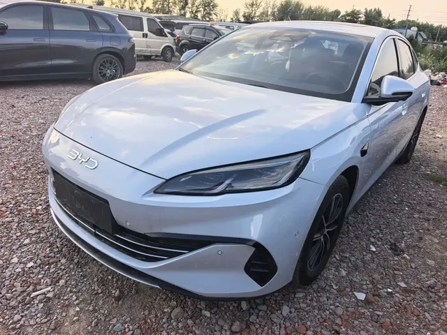 BYD Seal 06 New Energy 2025 DM-i Smart Drive Edition 120KM Luxury