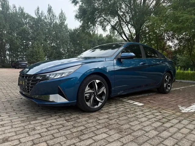 Hyundai Elantra 2022 1.5L CVT GLX Elite Edition