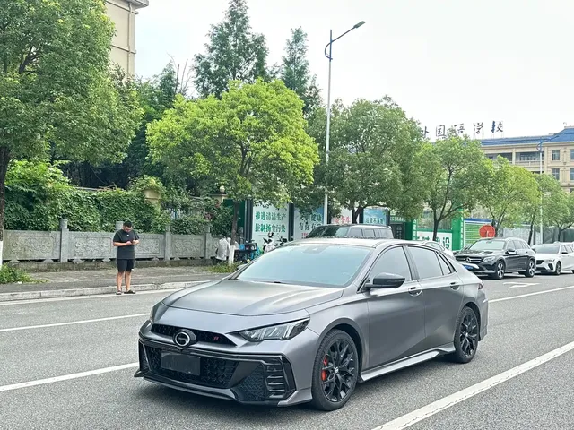 GAC Trumpchi Emkoo 2022 270T DCT J16 R-style Track Edition