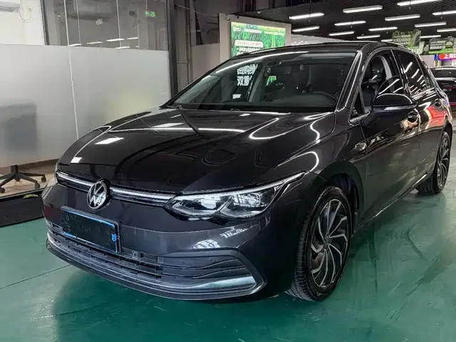 Volkswagen Golf 2021 200TSI DSG Pro