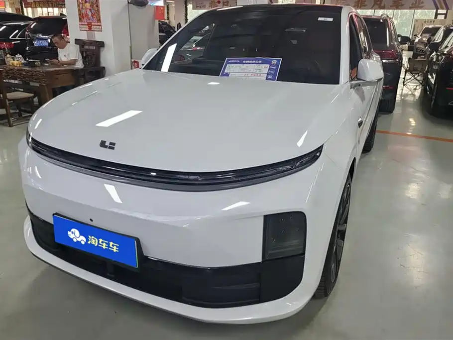 Li Auto L6 2024 Pro