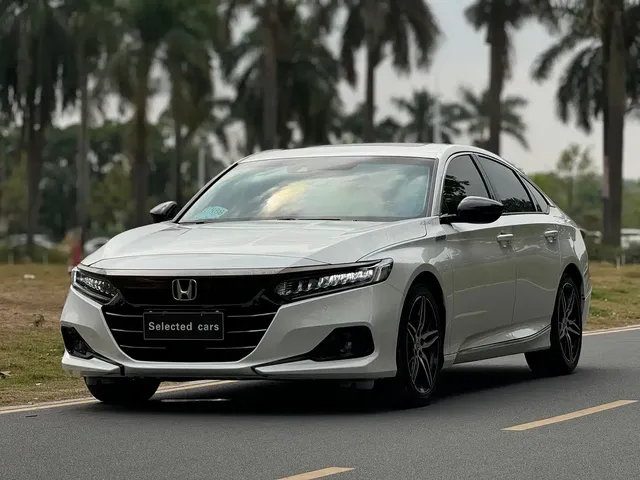 Honda Accord 2022 260TURBO Phantom Night Premium