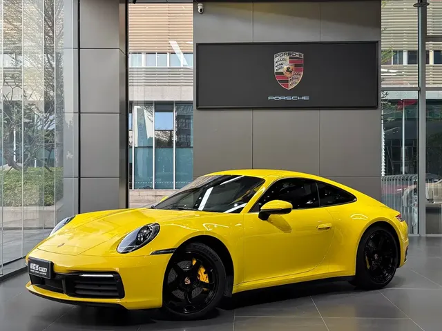 Porsche 911 2020 Carrera 3.0T