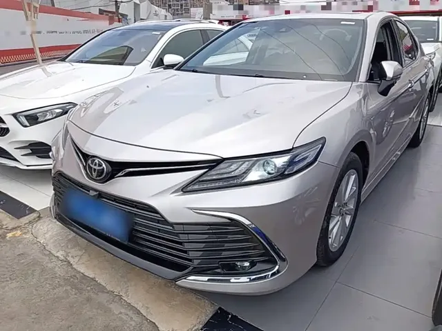 Toyota Camry 2021 2.0G Luxury Edition