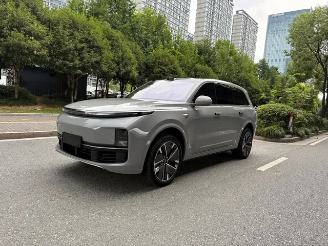 Li Auto Li Xiang L9 2025 Ultra Smart Renewal Edition