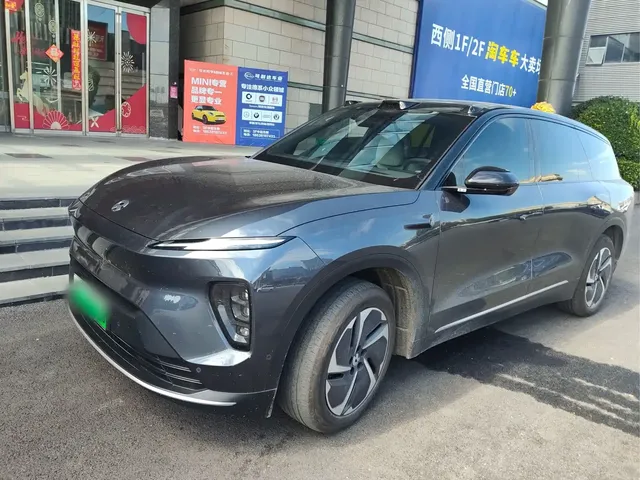 NIO ES8 2024 75kWh Executive Edition