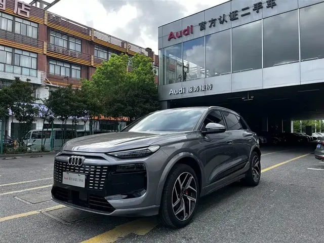 Audi Q6L e-tron 2025 Extended Range Edition