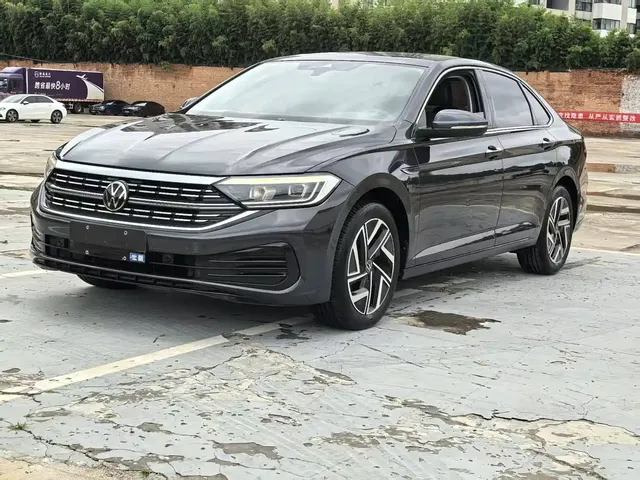 Volkswagen Sagitar 2023 300TSI DSG Surpassing Edition