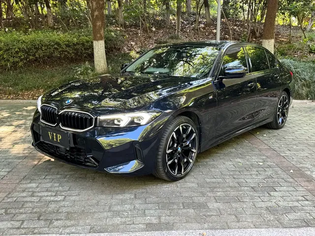 BMW 3 Series 2025 330Li M Sport Night Edition