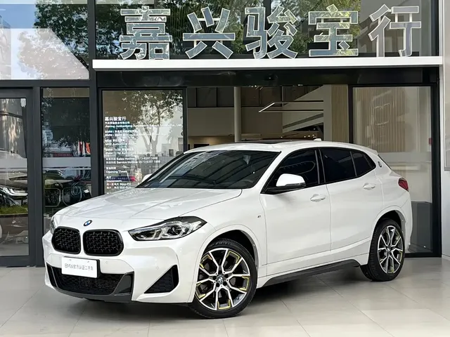 BMW X2 2023 xDrive 25i Radiance Edition