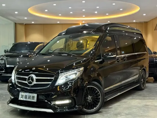 Mercedes-Benz V-Class 2017 Model V 260 L Premium Extended Edition