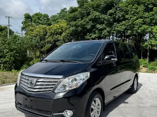 Dongfeng Fengxing CM7 2018 Classic 2.0T Manual Luxury