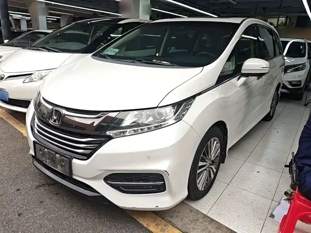 Honda Odyssey 2018 2.4L Luxury Edition