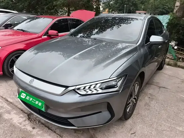 BYD Qin PLUS 2021 EV 500KM Luxury Model