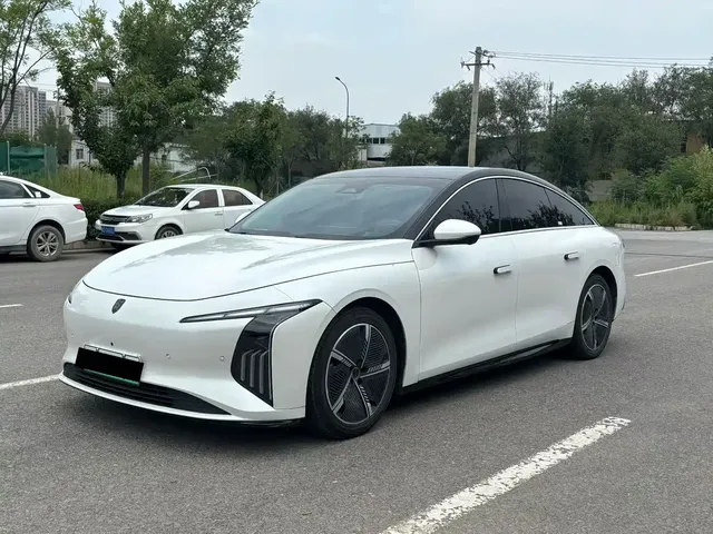 Dongfeng Fengxing Stellar S7 2024 555 Co-Creation Edition