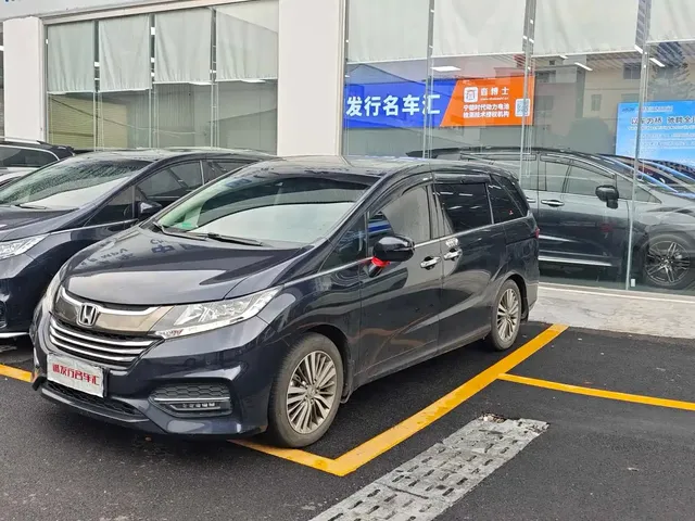 Honda Odyssey 2018 2.4L Premium Edition