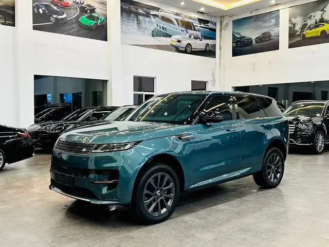 Land Rover Range Rover Sport 2023 400PS Dynamic SE