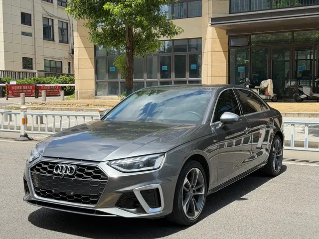Audi A4L 2020 40 TFSI Fashion Dynamic Edition