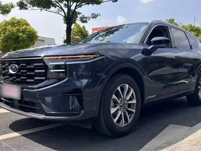 Ford Edge 2023 Edge L 2.0T EcoBoost FWD 7-Seater Luxury
