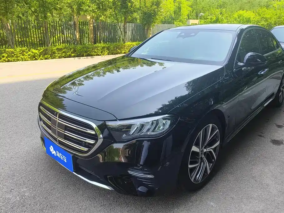 Mercedes-Benz E-Class 2025 E 300 L Fashion