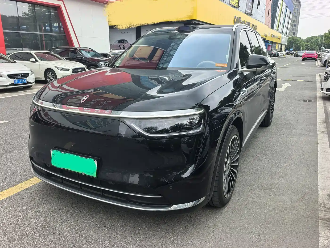 AITO Wenjie AITO M8 2025 Range Extender Max+ Edition 53.4kWh 5-seater