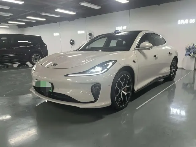 IM Motors IM L6 2025 Ultra