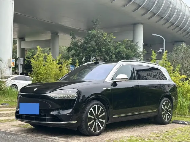 AITO Wenjie AITO M9 2024 Range Extender Max Edition 42kWh 6-seater