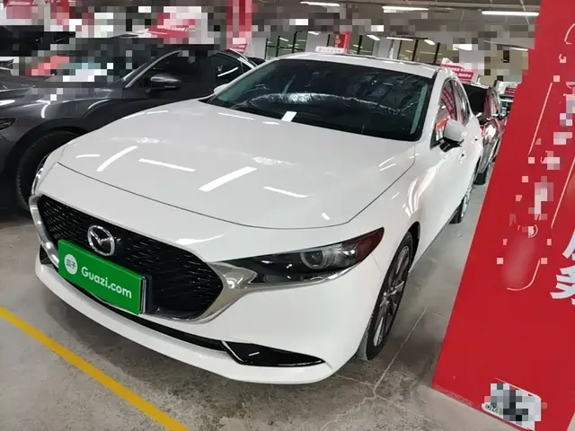 Mazda 3 Axela 2023 2.0L Auto Zhiya