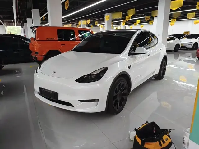 Tesla Model Y 2021 Model Long Range AWD