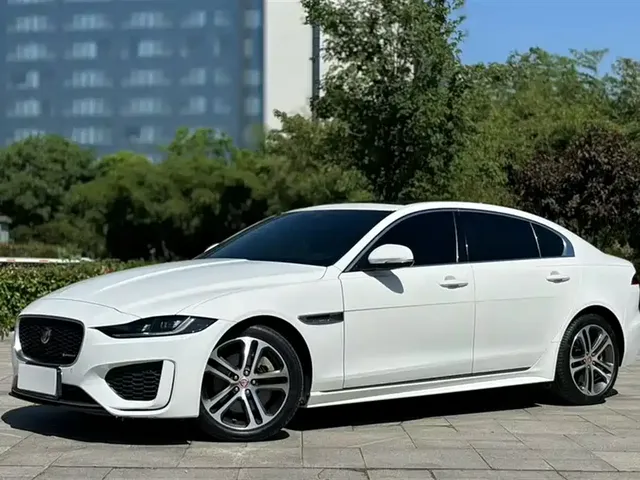 Jaguar XEL 2023 2.0T 250PS R-DYNAMIC S Progressive Sport