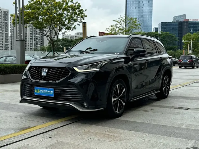 Toyota Crown Kluger 2023 2.5L HEV AWD Premium Edition