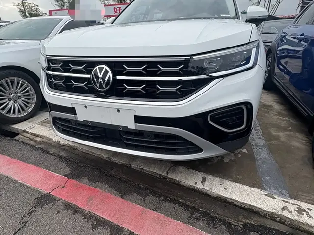 Volkswagen Tayron 2023 330TSI 2WD Luxury Plus Advanced Edition