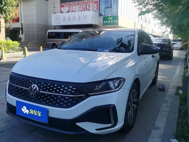 Volkswagen Lavida 2023 Facelift 1.5L Auto Starlight 5 Million Edition