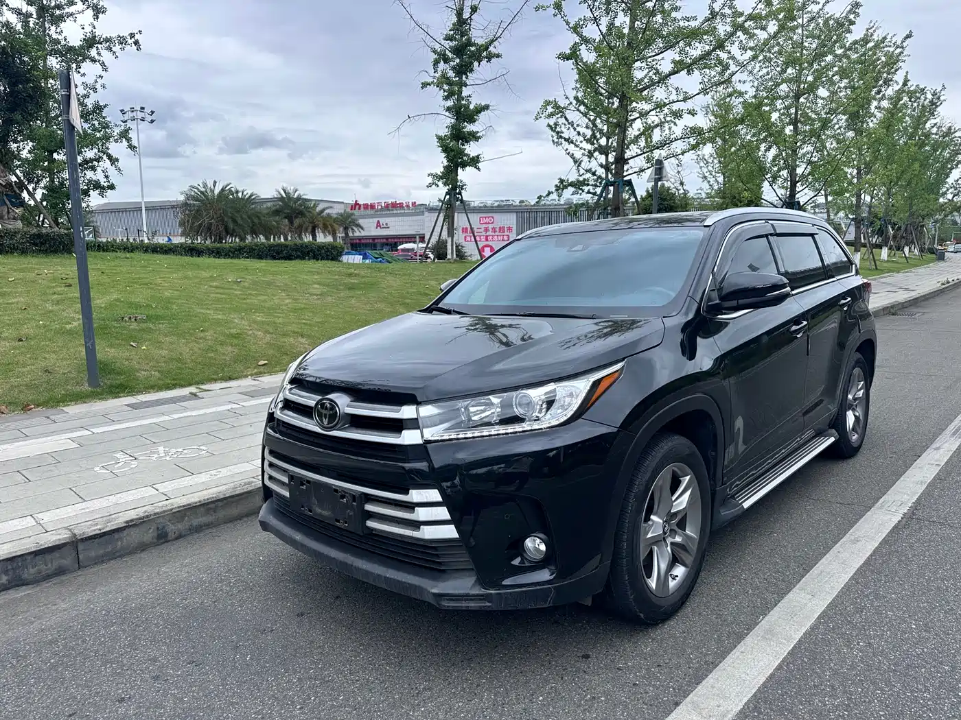 Toyota Highlander 2021 2.0T AWD Luxury 7-Seater