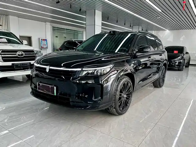 AITO Wenjie AITO M7 2024 1.5T Smart Drive RWD Ultra 5-seater