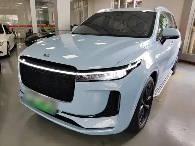 Li Auto Li ONE 2020 Extended Range 6-seater