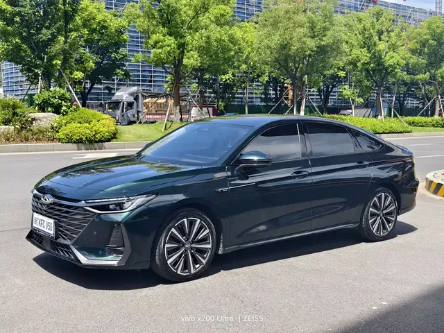 Chery Arrizo 8 2023 High Energy Edition 2.0T DCT Royal